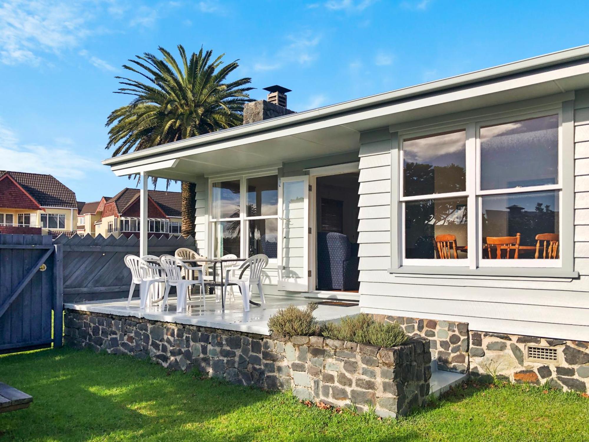 The Publican's Palace * Whitianga